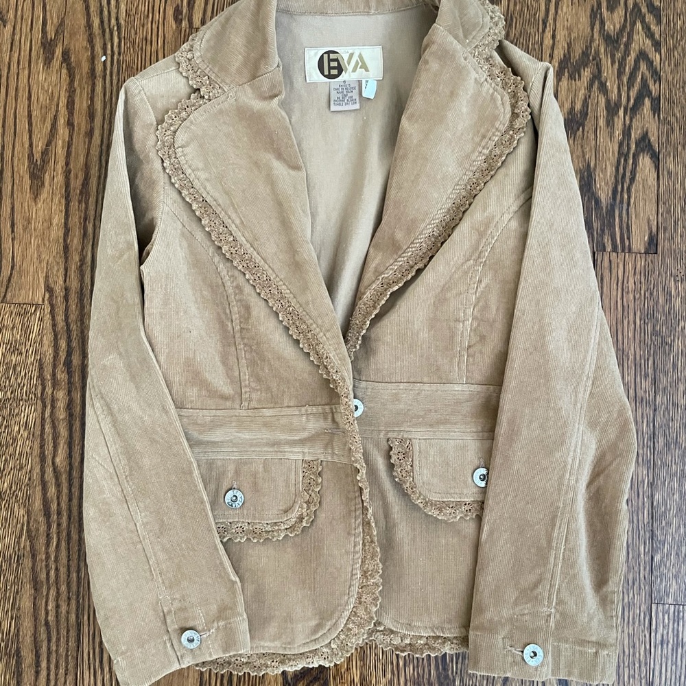 Beautiful vintage blazer
